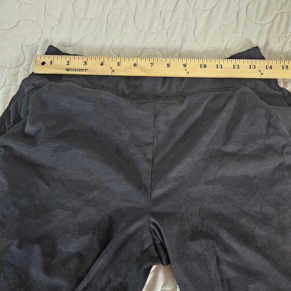EUC Athleta Brooklyn Lined Joggers Sz 8 Black Camo - Picture 6 of 11